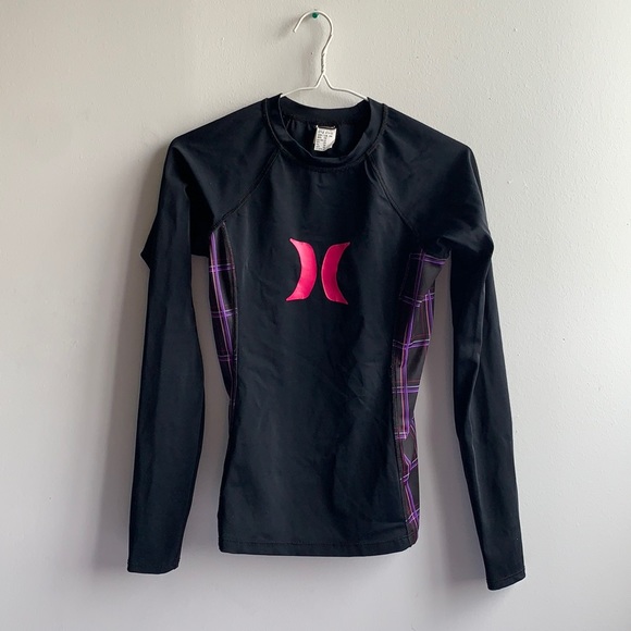 Black Hurley Swim/Sun Protection Top - Picture 2 of 5